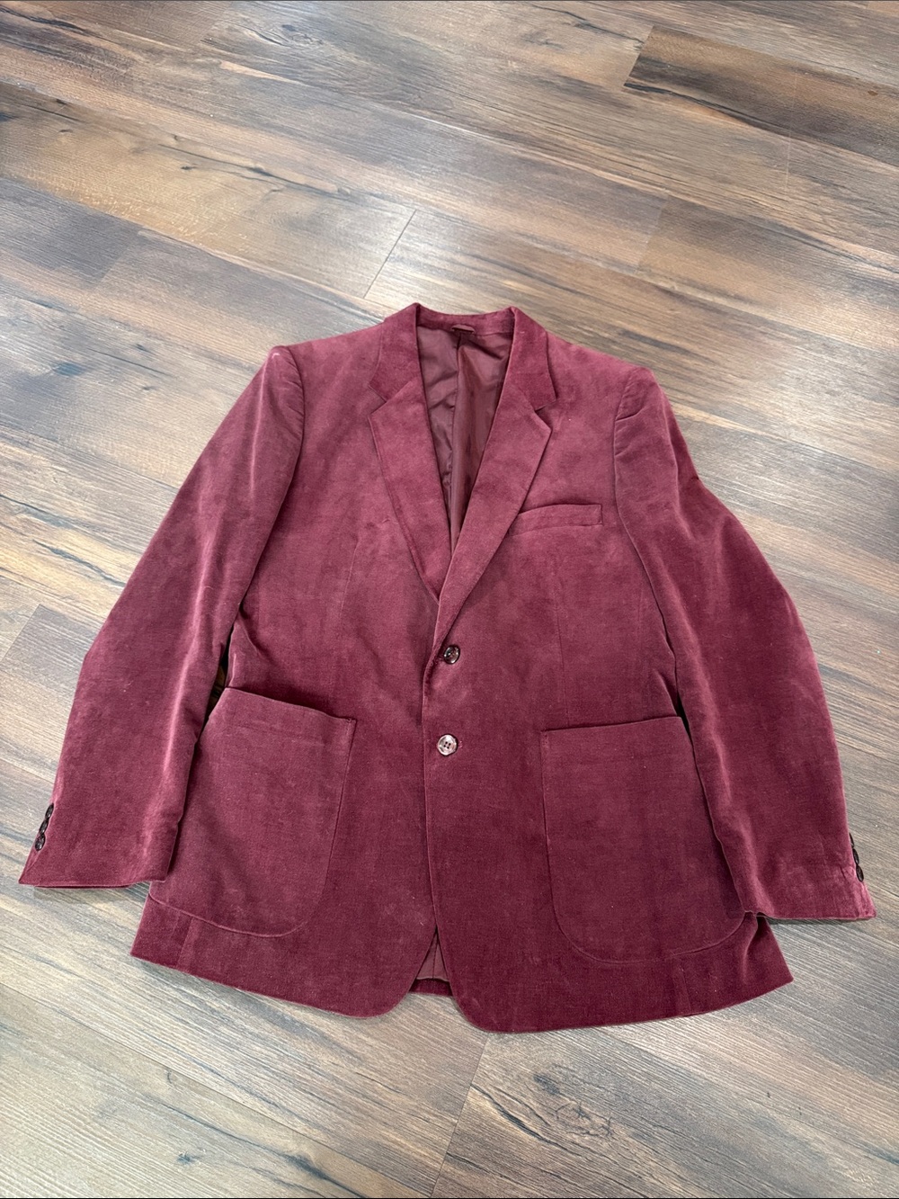 Vintage Men’s Scott’s Grey Ltd 70’s Burgundy Velvet Blazer